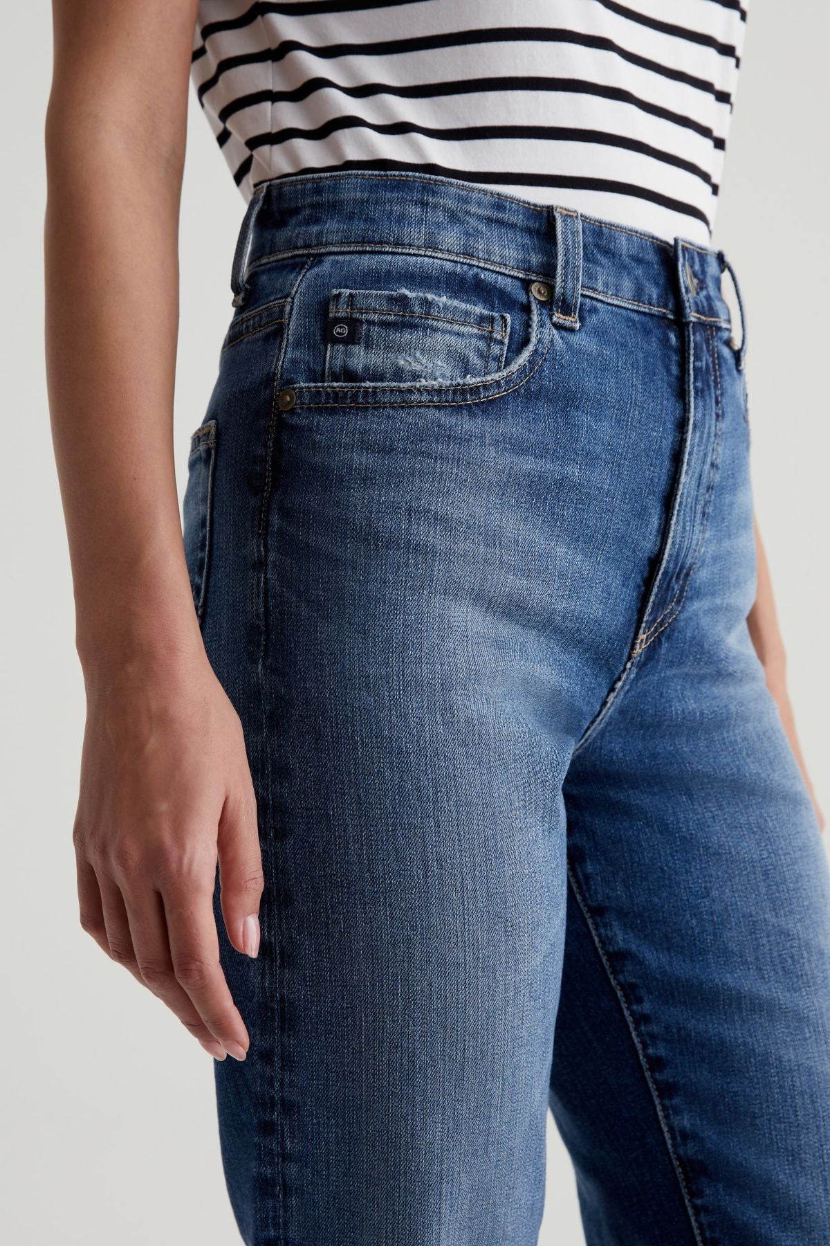 AG Denim Rian Jean - Lake Como - Image 6