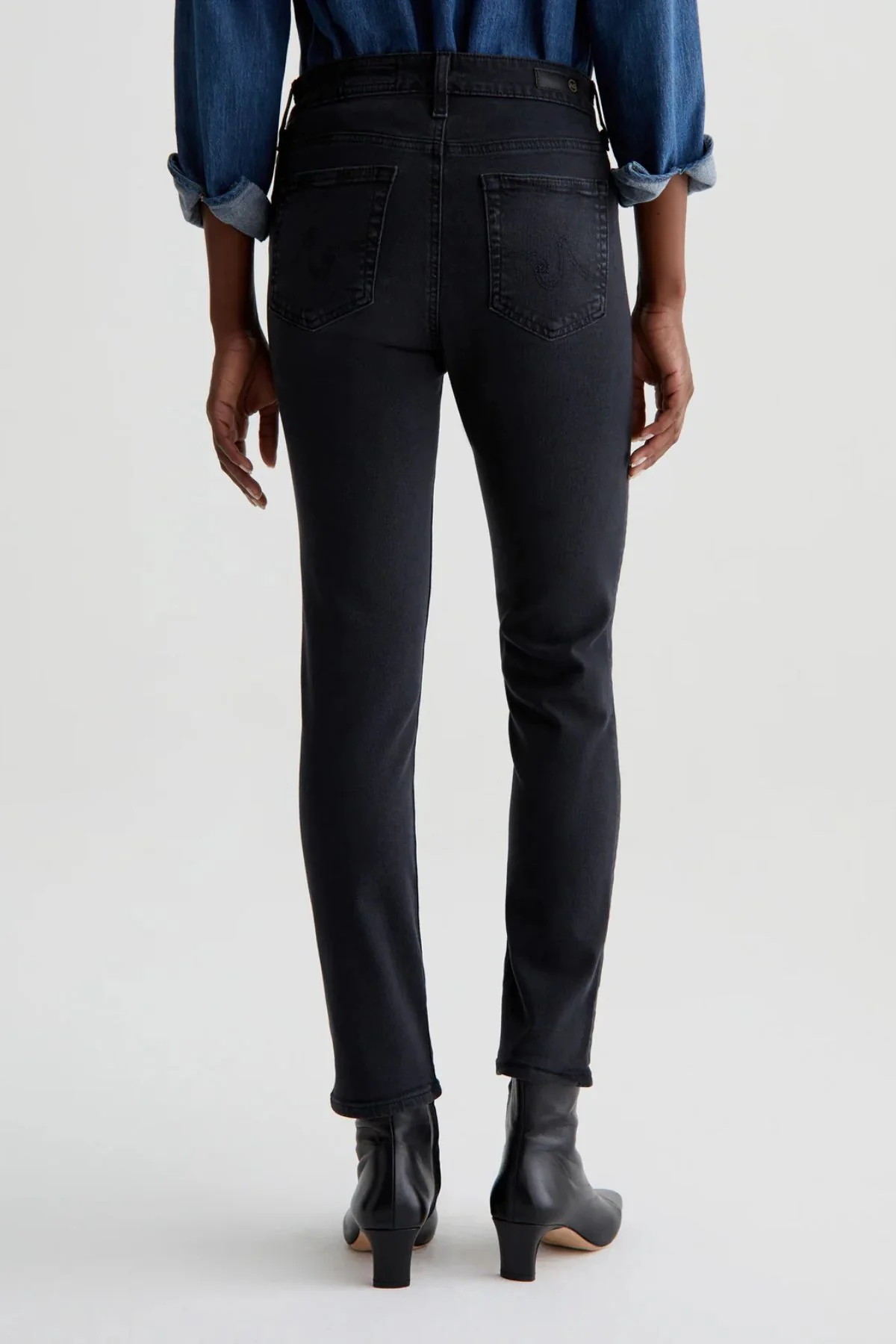 AG Denim The Mari Crop Jean - Sulphur Black - Image 3
