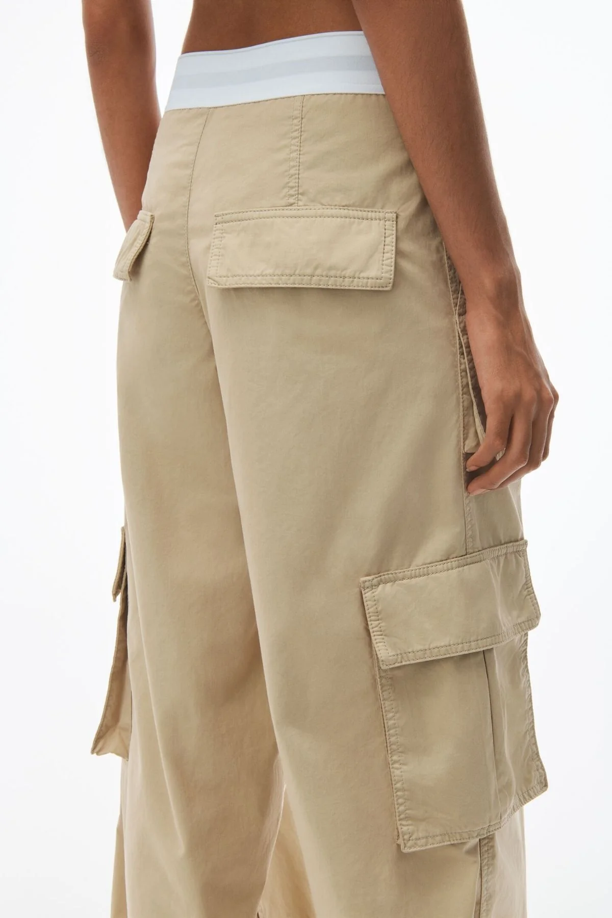 Alexander Wang Mid Rise Cargo Rave Pant - Feather - Image 5